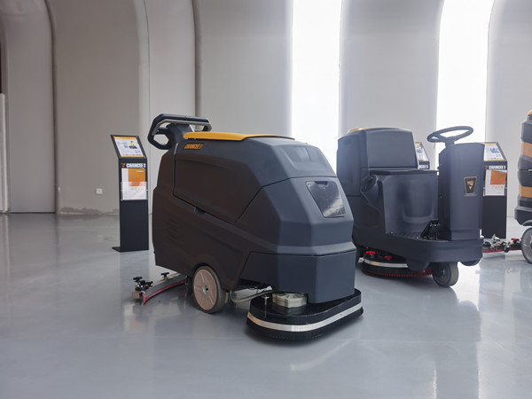 橙犀洗地機(jī)