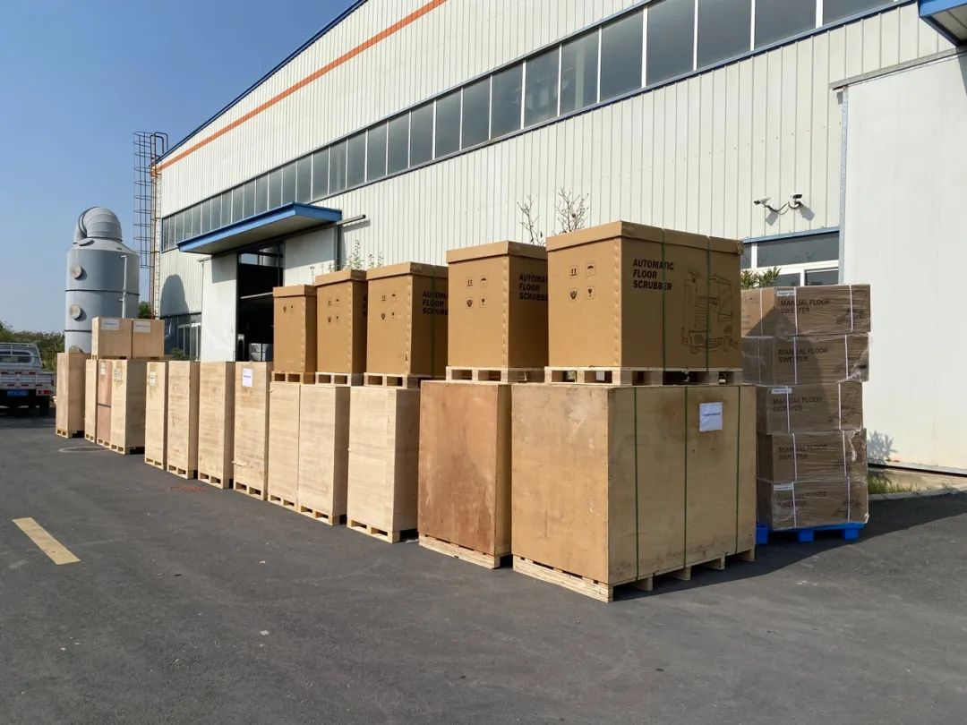 橙犀洗地機入住卡塔爾物業(yè)公司 橙犀洗地機入住卡塔爾物業(yè)公司