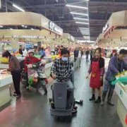 廣州農(nóng)貿(mào)菜市場用上橙犀洗地車